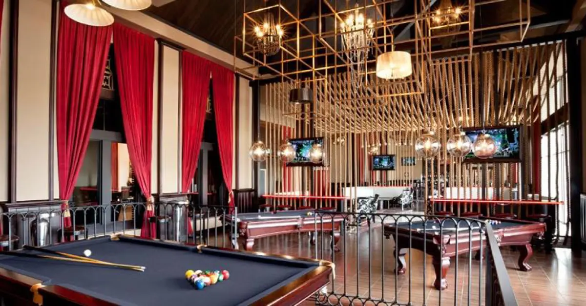 Hard Rock suspends Pariente