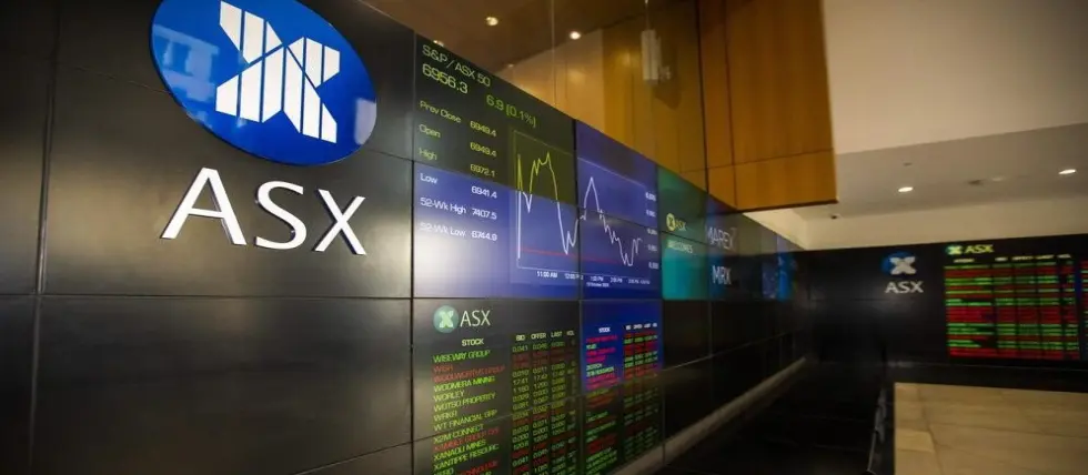 Light & Wonder to Relinquish Nasdaq Listing as Revenue Slips