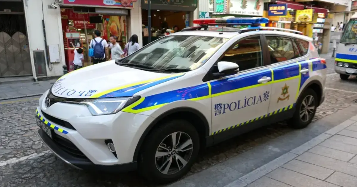 Macau Police Arrest Eight in Casino Poker Fraud Case