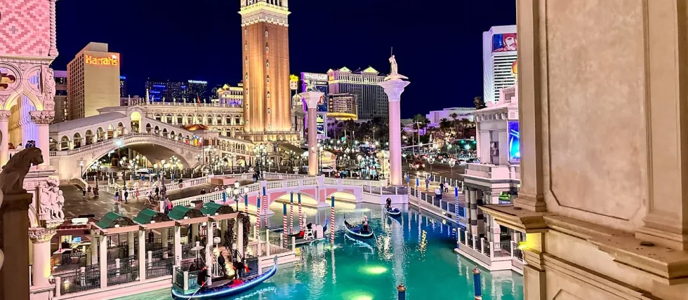 Las Vegas Venetian Files Lawsuit