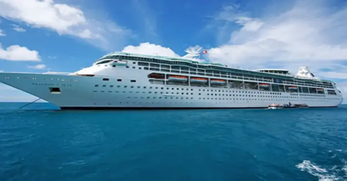 Cruise Ship Gambler Jumps Overboard to Escape Debt, Now Charged with Federal Crime