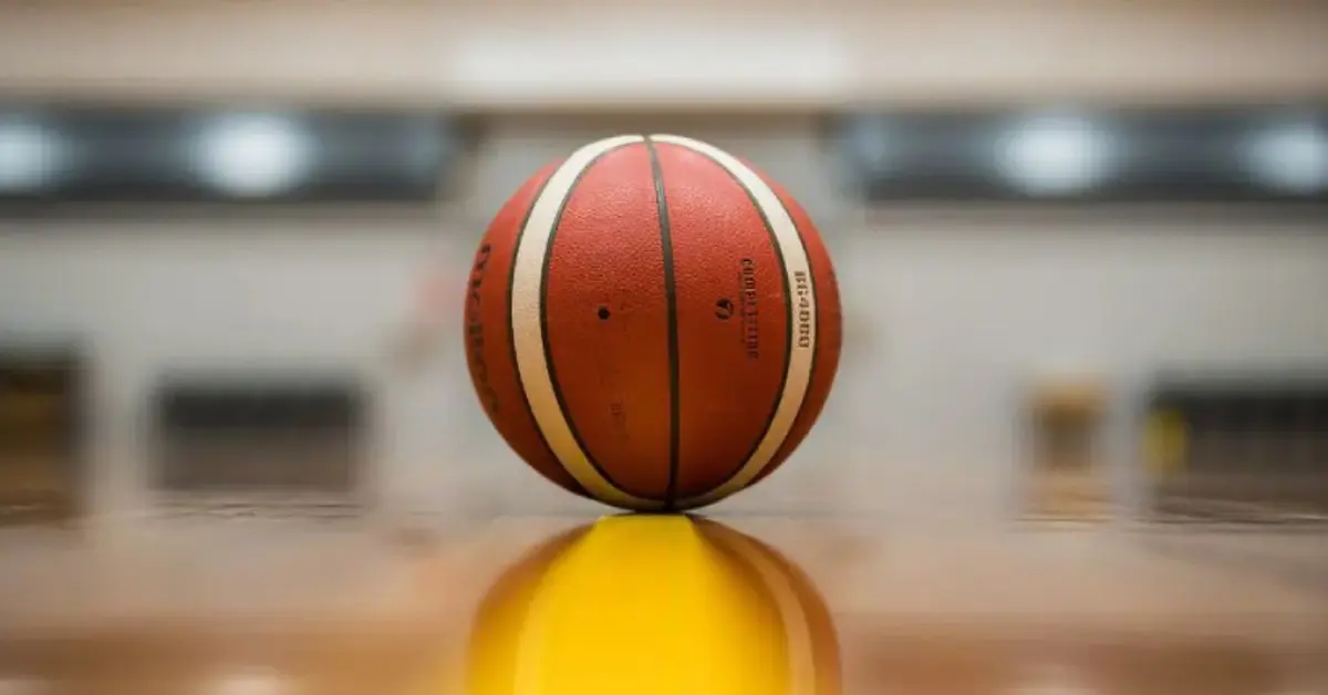 NCAA investigates basketball players