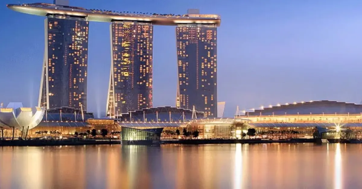 Marina Bay Fuels Sands Growth