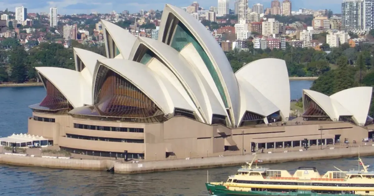 Australia revises gambling ban