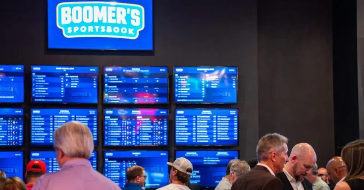 Boomer’s Opens with Oversight