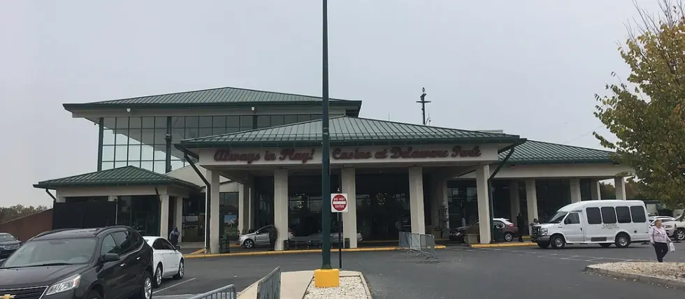 Armed Robbery at Delaware Park