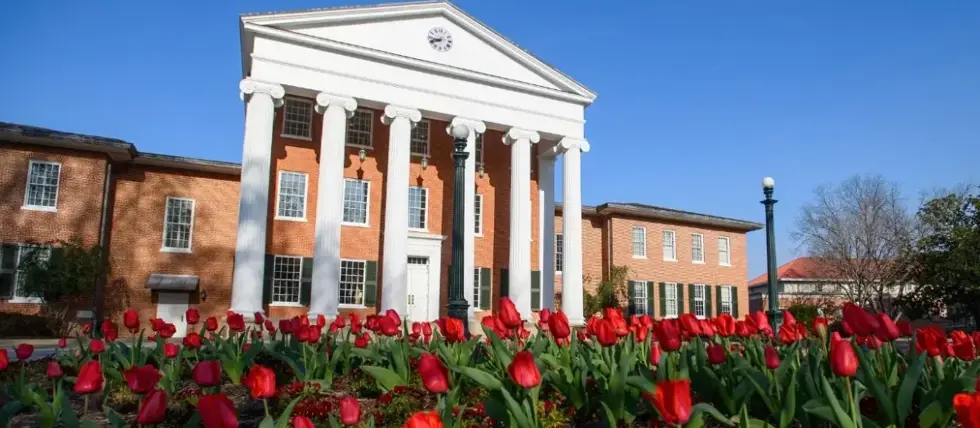 Mississippi Campus Expands Gambling Response