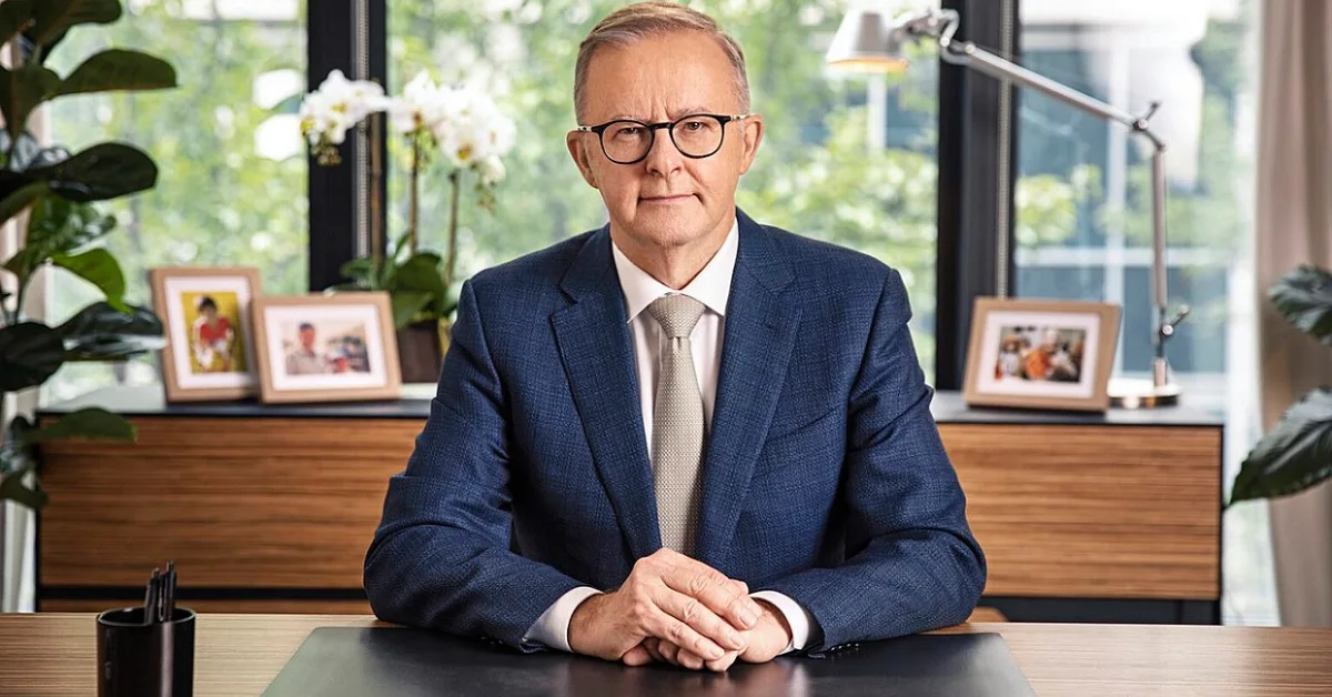 Albanese Announces Strict Limits on Gambling Advertising