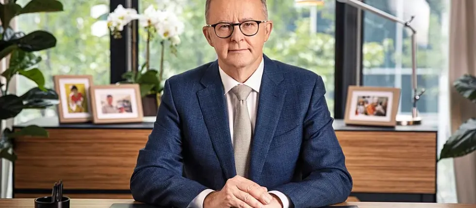 Albanese Announces Strict Limits on Gambling Advertising