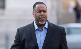 Damon Jones to Plead Guilty