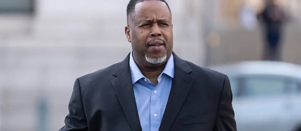 Damon Jones to Plead Guilty