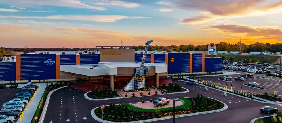 Hard Rock Expands