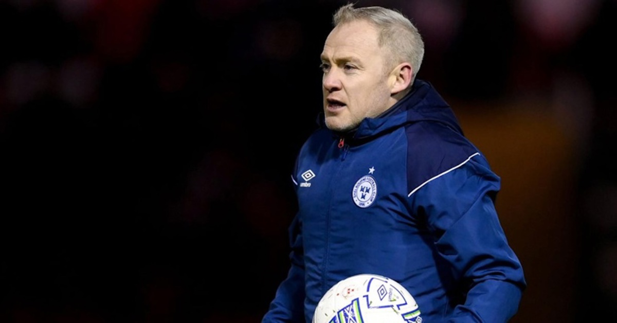 Alan Quinn banned for betting regulation breach