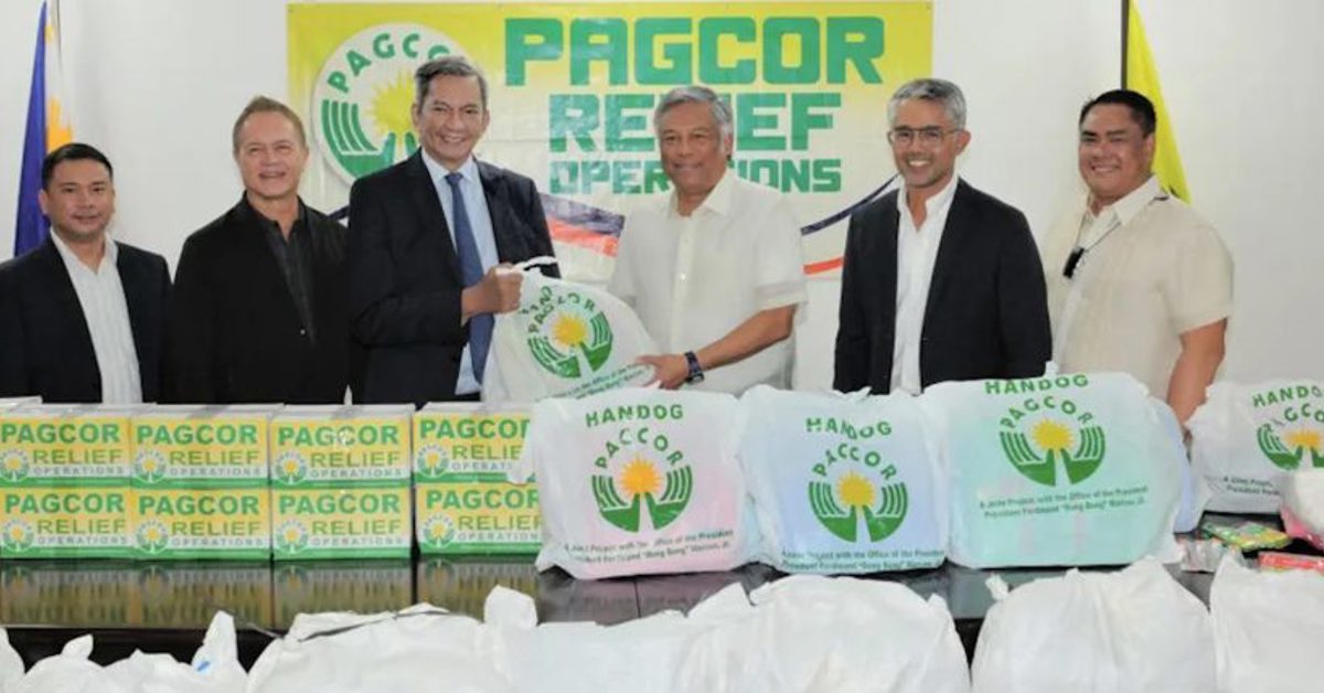 PAGCOR Officials Contribute Supplies