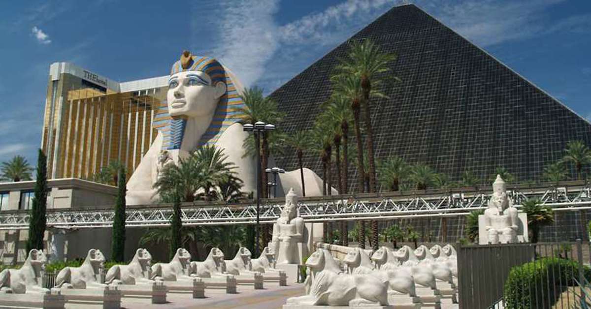 Teen arrested for alleged murder at Luxor Las Vegas
