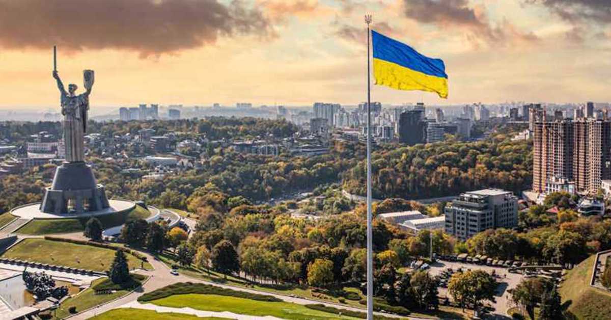 Ukraine Credit Ban Proposals