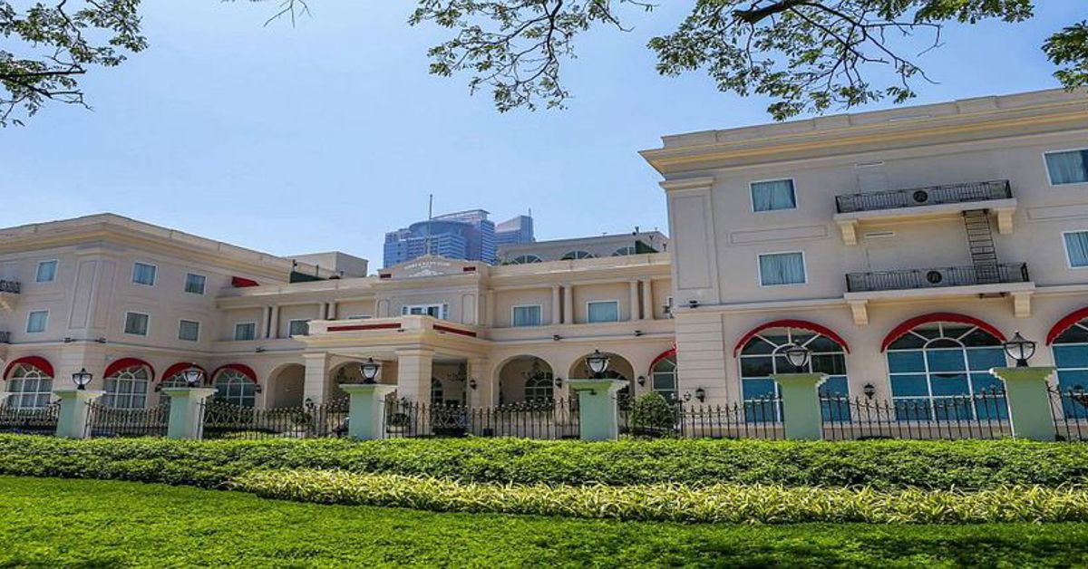 Casino Filipino in Manila Bay