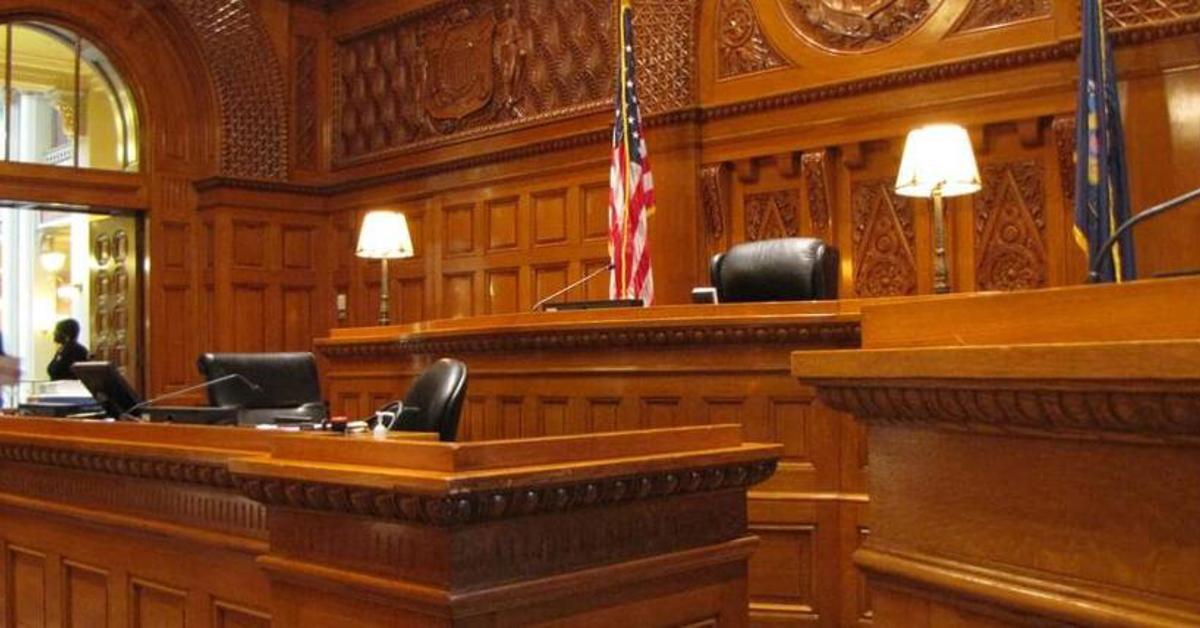 how gambling addiction lead to grand larceny