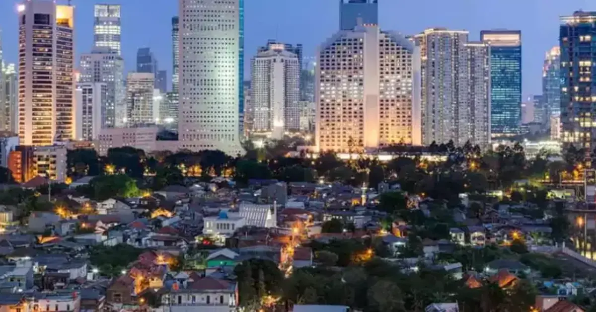 OJK blocks online gambling accounts