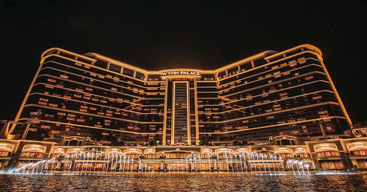 Macau considering casino junket credit ban