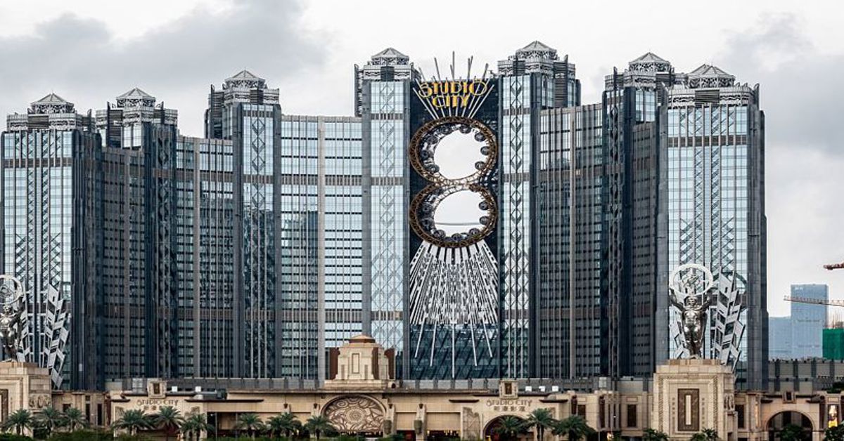 Three Macau Casino Operators Approve Employee Bonuses