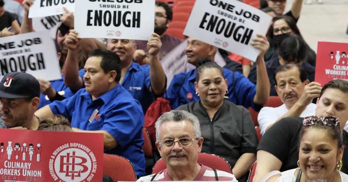 Vegas Casino and Transportation Strikes Called Off at the Last Minute