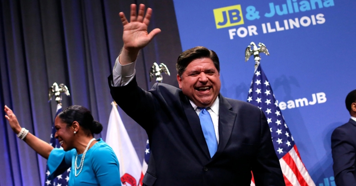 Illinois to Raise Sports Betting Tax to Pay for 'Migrant Crisis'