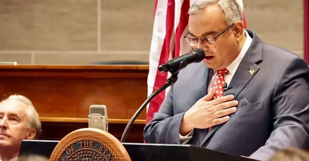 Missouri Treasurer defends gas station gambling ads