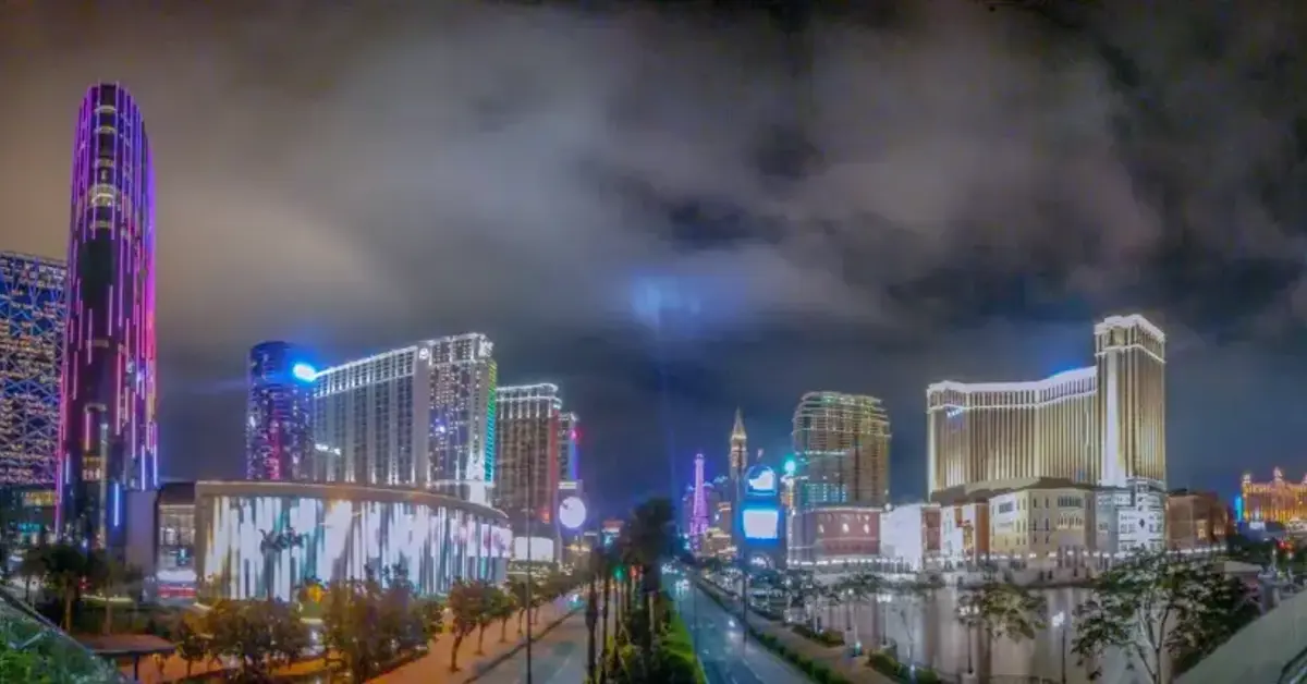 Discovery of Fake Chips in Macau Casino Leads to Arrests