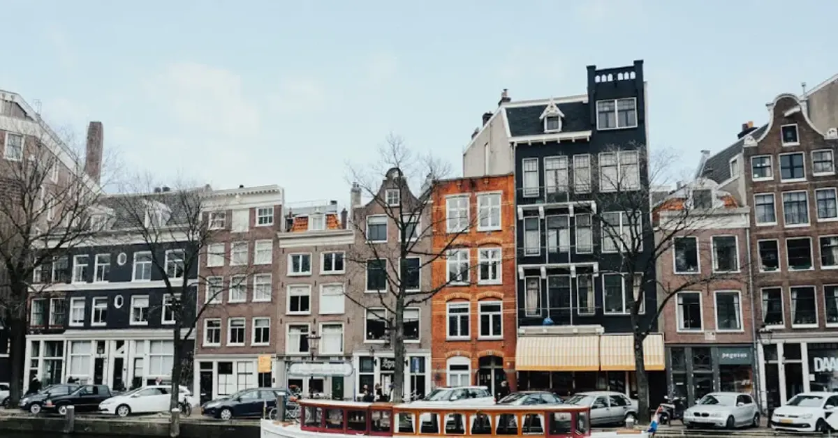 KSA targeted ad warning