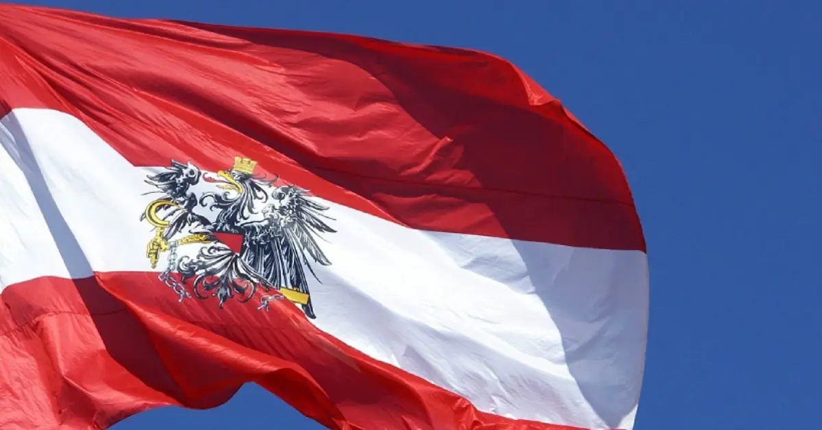 Austrian player returns winnings