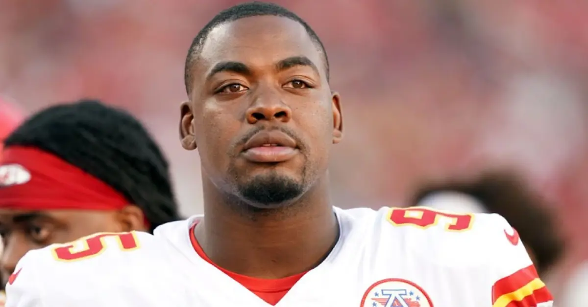 Elderly woman sentenced for stealing chicken wings.