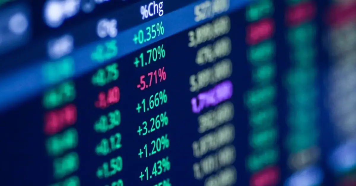 Co-founders of DraftKings sell over $10m in shares