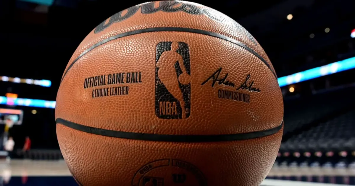 NBA to further restrict use of cell phones during games