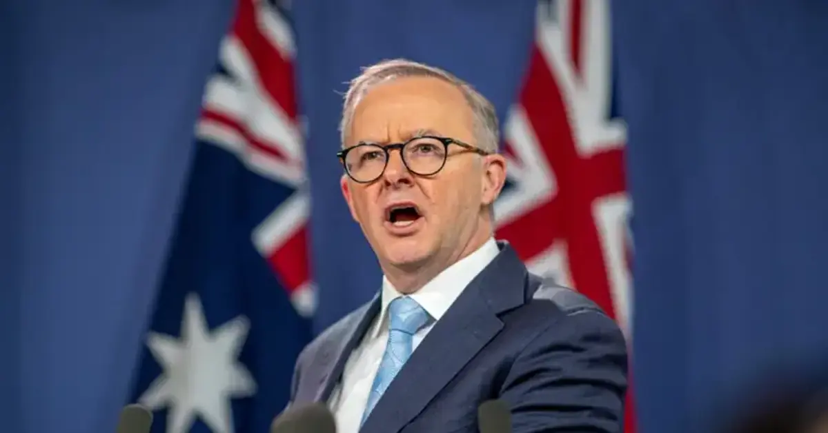 Australia shelves gambling ads ban