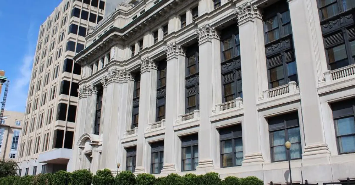 Virginia Locke iGaming bill