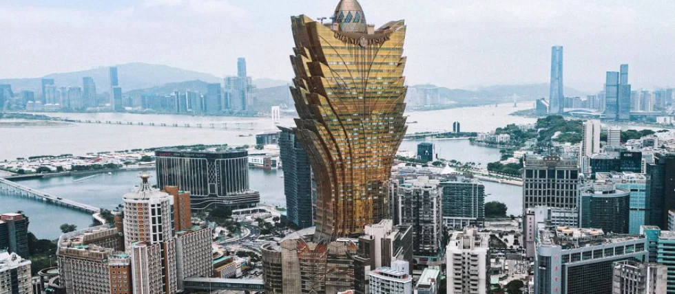 Macau warns of budget deficit amid casino revenue concerns