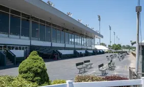 Fairmount Park racino opens