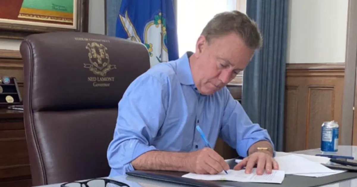 Connecticut bans sweepstakes casinos