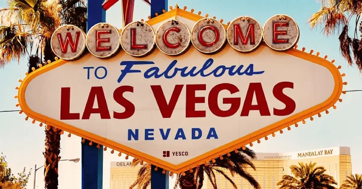 Analysts Predict Las Vegas Locals Casinos Will Continue to Outperform the Strip